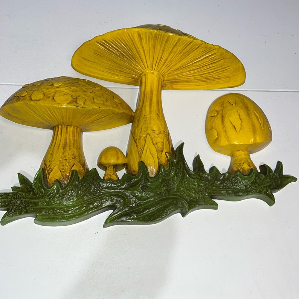 MCM Dart  Retro Mushroom Resin Wall Art Sculpture Three Dimensional Yellow Green